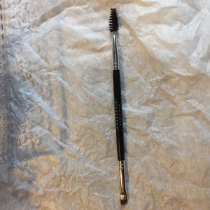 ABH brow brush